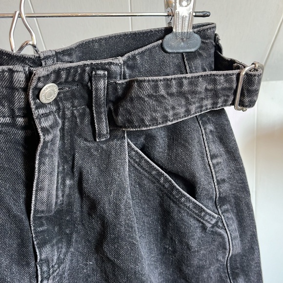 BNWT Top Shop black mini jean skirt. - Picture 2 of 4